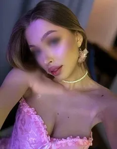 Алина мур